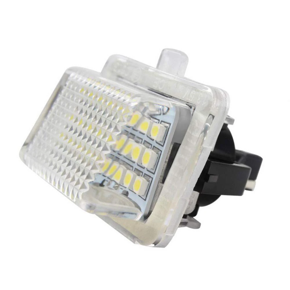 2Pcs 12V LED, לוחית רישוי אור מנורות מרצדס בנץ W204 W212 W216 לכלי רכב w221 207 מכונית לוחית רישוי אורות אביזר חיצוני התמונה 0